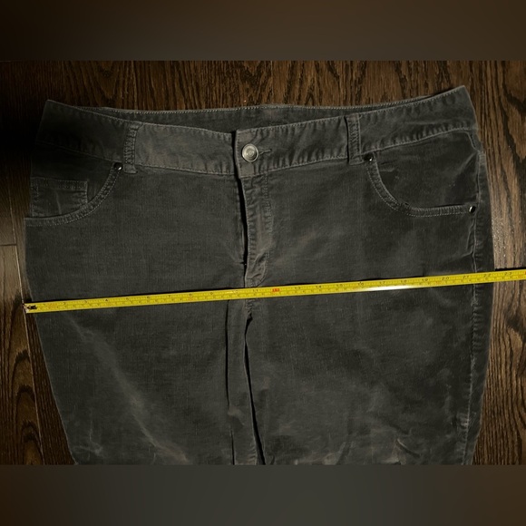 Grey corduroy pants size 20 - Picture 5 of 6
